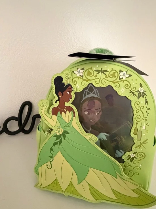 Disney Princess and the Frog Lenticular Mini Backpack 2024 Loungefly - Picture 2 of 7